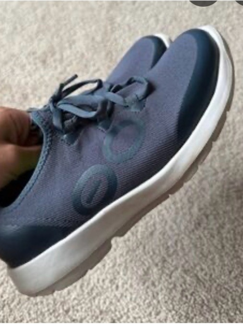 Oofos 00mg Sport LS Recovery sneaker. Blue Gray color. Super comfy!